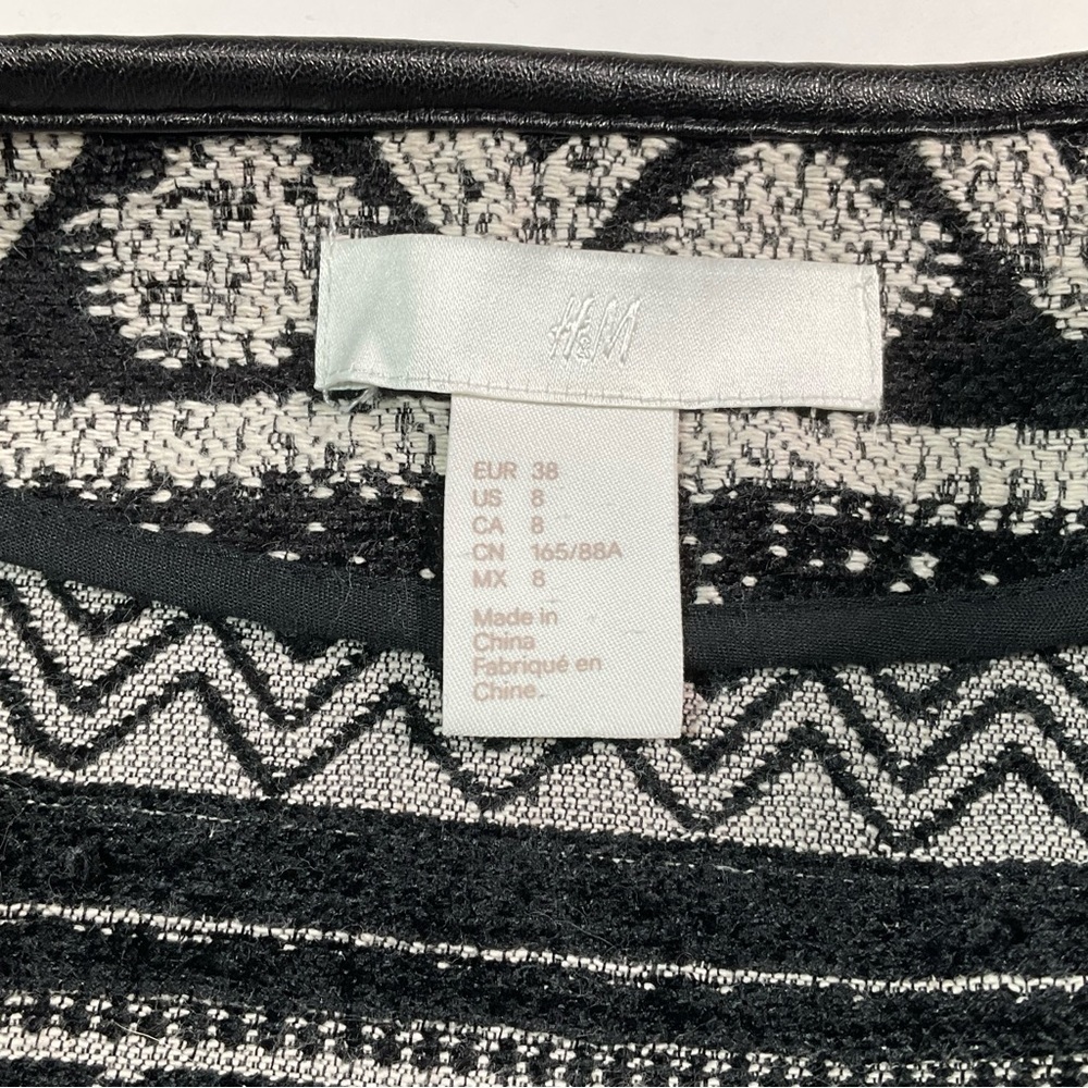 H&M black and white open front jacket, size 8 - Picture 6 of 11